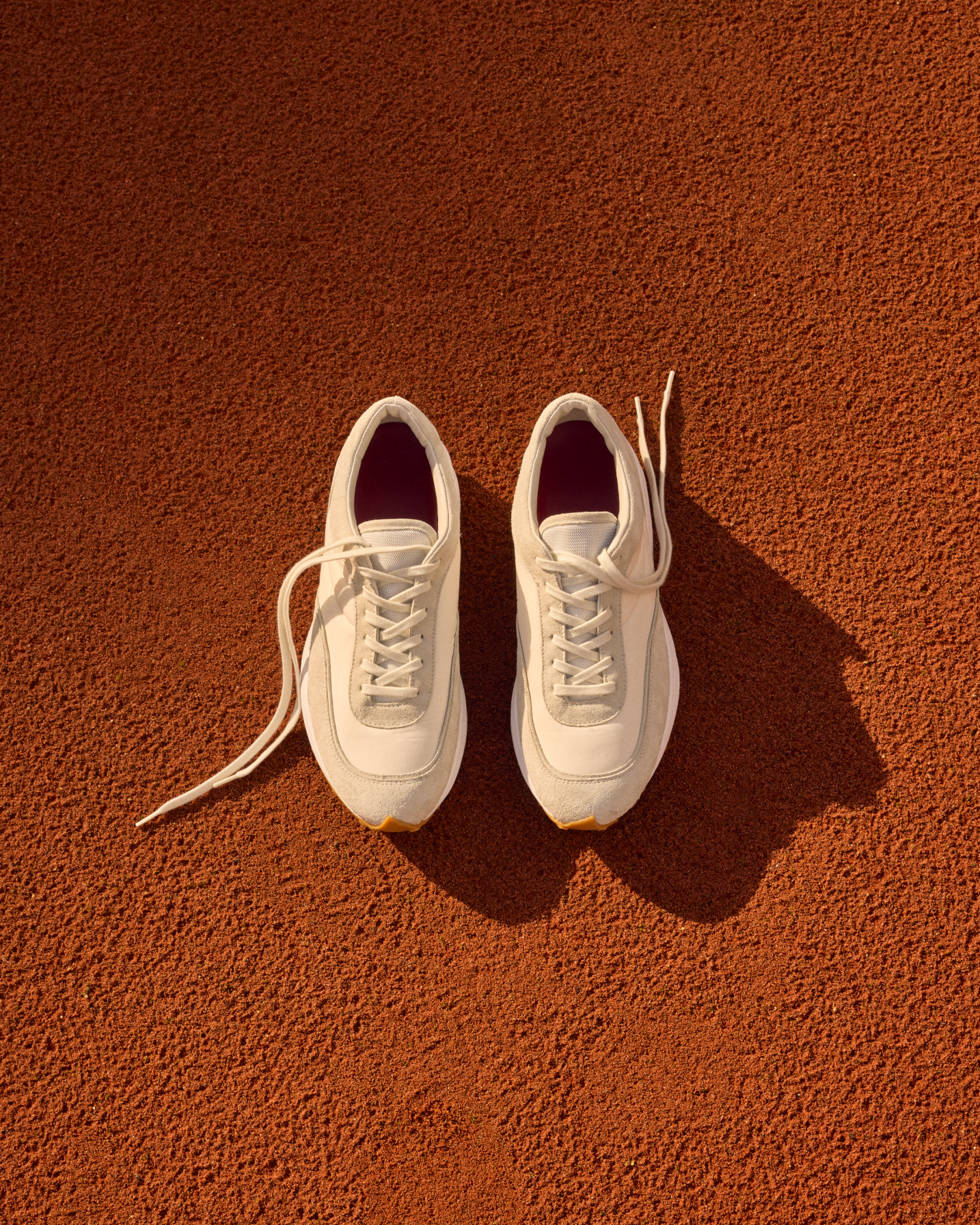 Tempo Runner Sneaker Sand