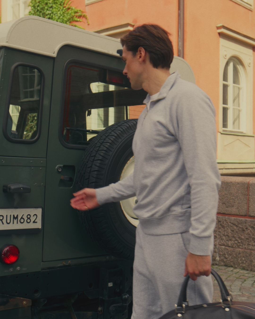 Ladda video: