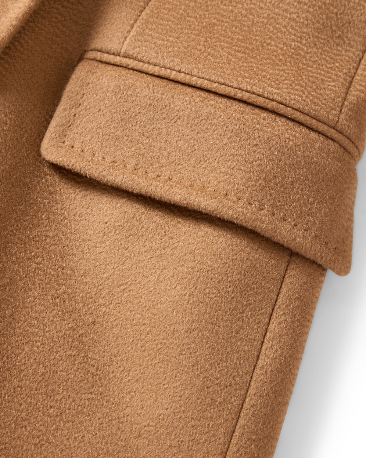 Double Breasted Cashmere Coat Camel, flap pocket
