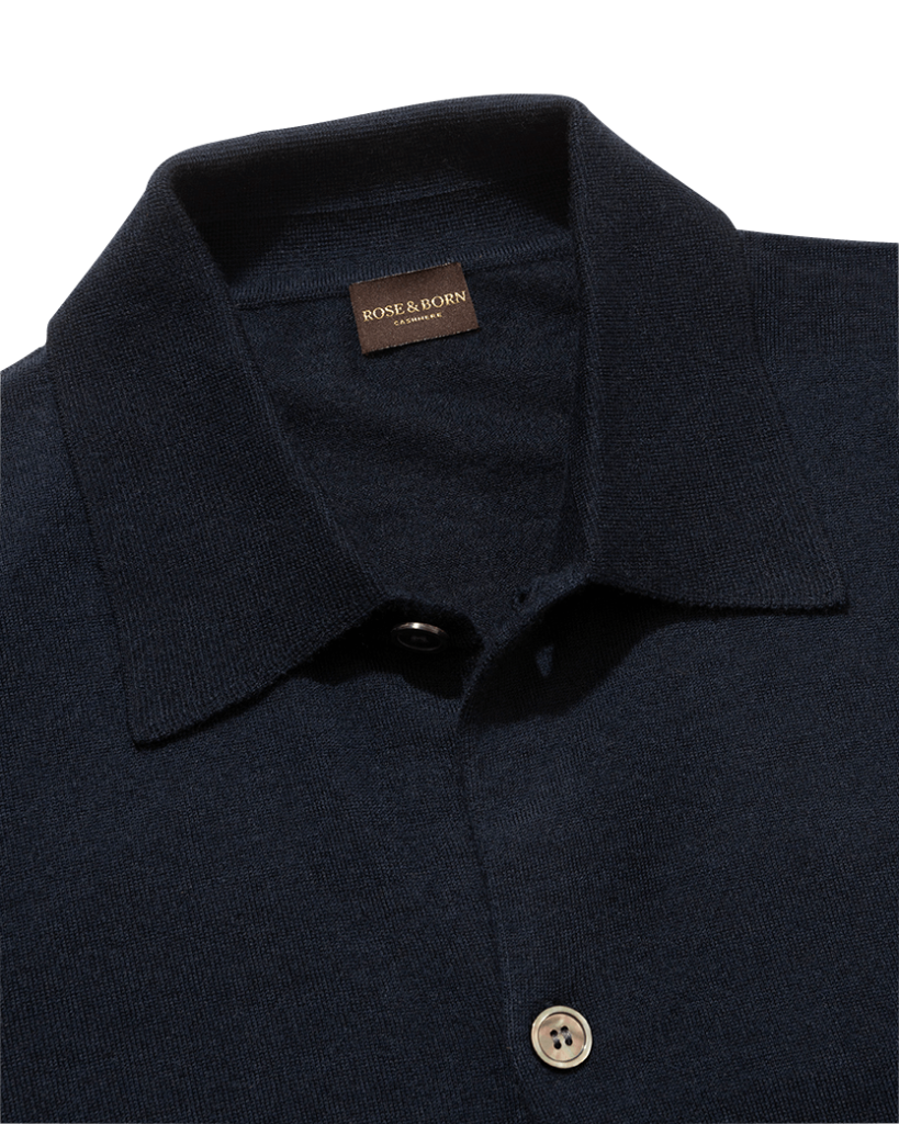 Made from our signature fine 16 gauge cashmere, this staple will keep you in good company through the year.