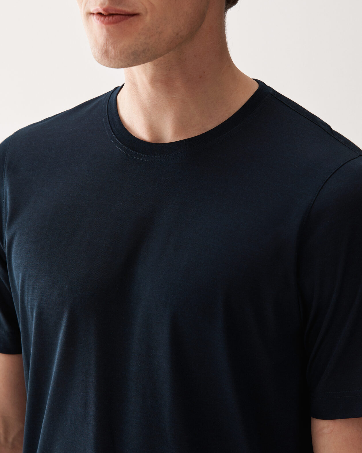 T-Shirt Silke Marinblå